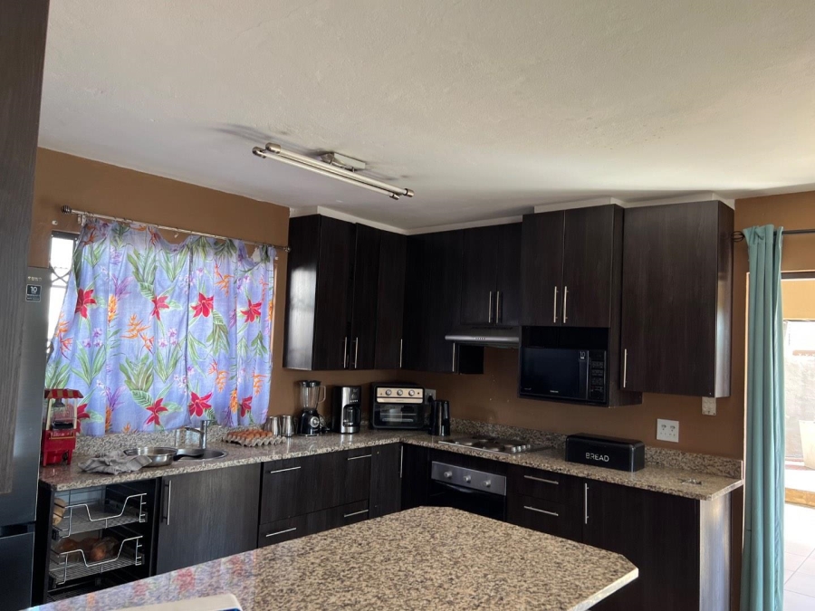 3 Bedroom Property for Sale in Brits North West